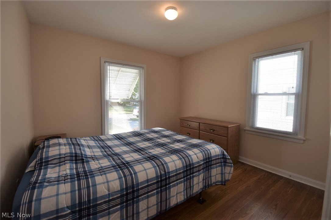 1125 Winston Road Cleveland, OH 44121 - Photo 11 of 35 Gallery Image 11