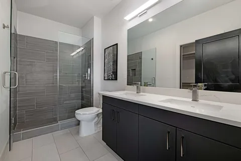 $645,000 | 303 31st Avenue North, Unit 304, Nashville, TN 37203