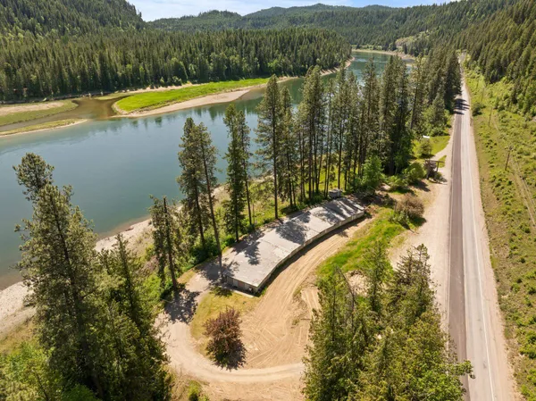 $699,000 | 8612 31st Highway, Ione, WA 99139