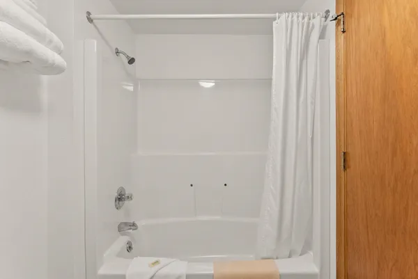 $699,000 | 8612 31st Highway, Ione, WA 99139