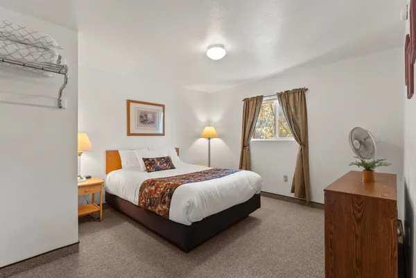 $699,000 | 8612 31st Highway, Ione, WA 99139