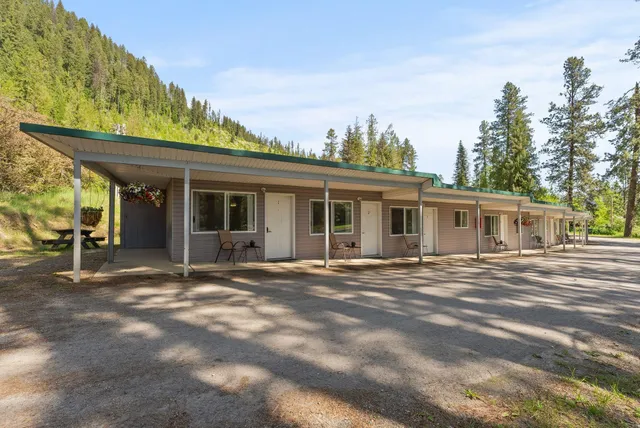 $699,000 | 8612 31st Highway, Ione, WA 99139