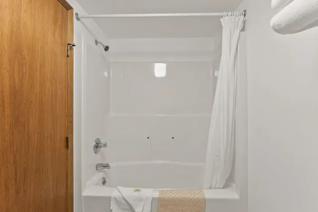 $699,000 | 8612 31st Highway, Ione, WA 99139