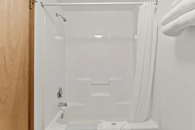 $699,000 | 8612 31st Highway, Ione, WA 99139