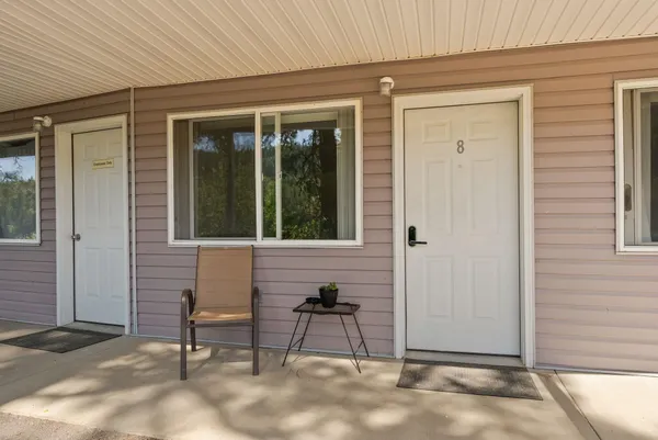 $699,000 | 8612 31st Highway, Ione, WA 99139