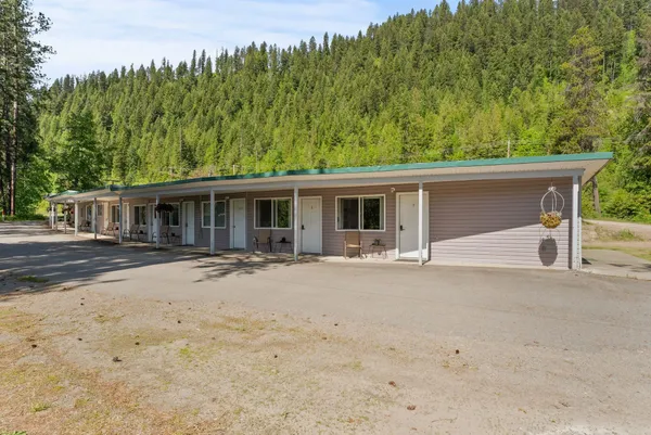 $699,000 | 8612 31st Highway, Ione, WA 99139