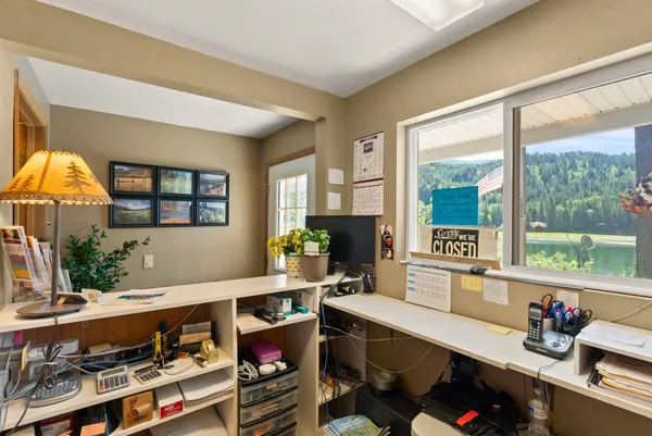 $699,000 | 8612 31st Highway, Ione, WA 99139