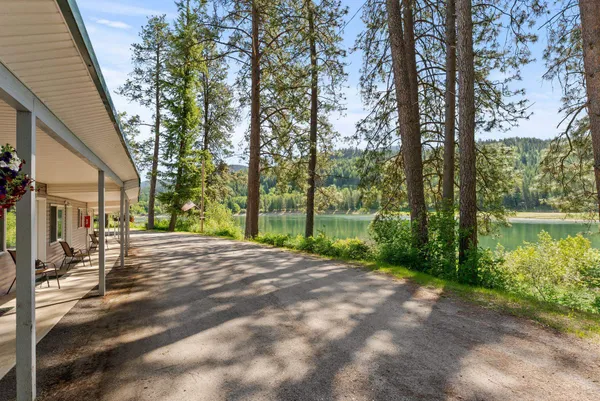 $699,000 | 8612 31st Highway, Ione, WA 99139