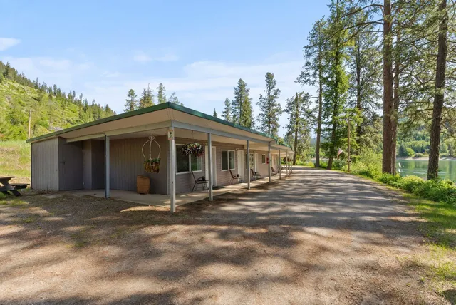 $699,000 | 8612 31st Highway, Ione, WA 99139