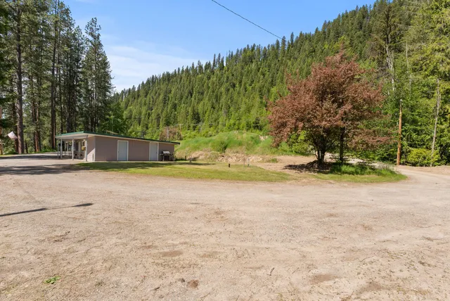 $699,000 | 8612 31st Highway, Ione, WA 99139