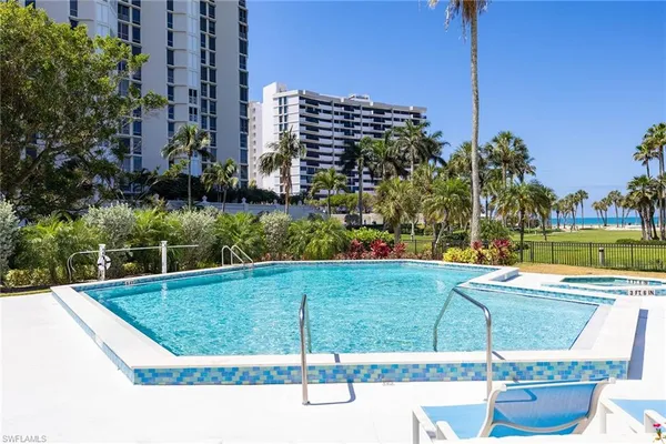 $6,500 | 4031 Gulf Shore Boulevard North, Unit 55, Naples, FL 34103