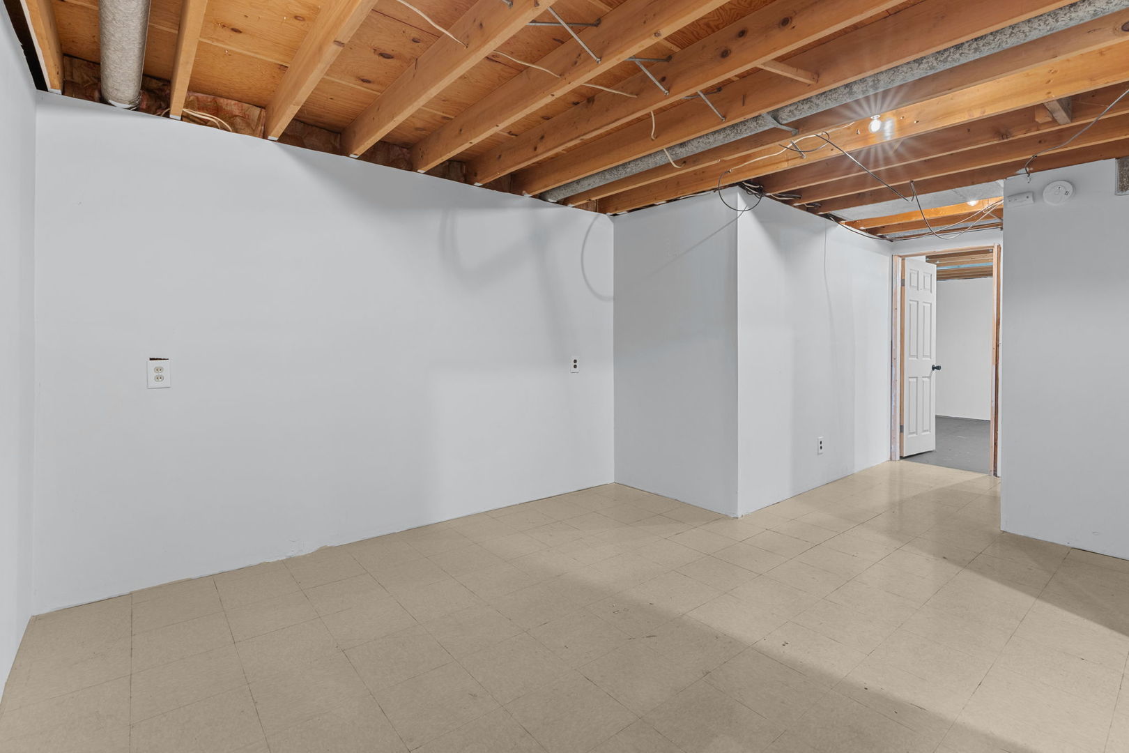 8911 Ramble Road Wonder Lake, IL 60097 - Photo 14 of 36 a view of small space