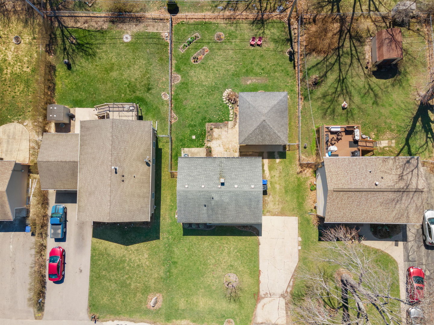 8911 Ramble Road Wonder Lake, IL 60097 - Photo 31 of 36 an aerial view of residential houses with outdoor space