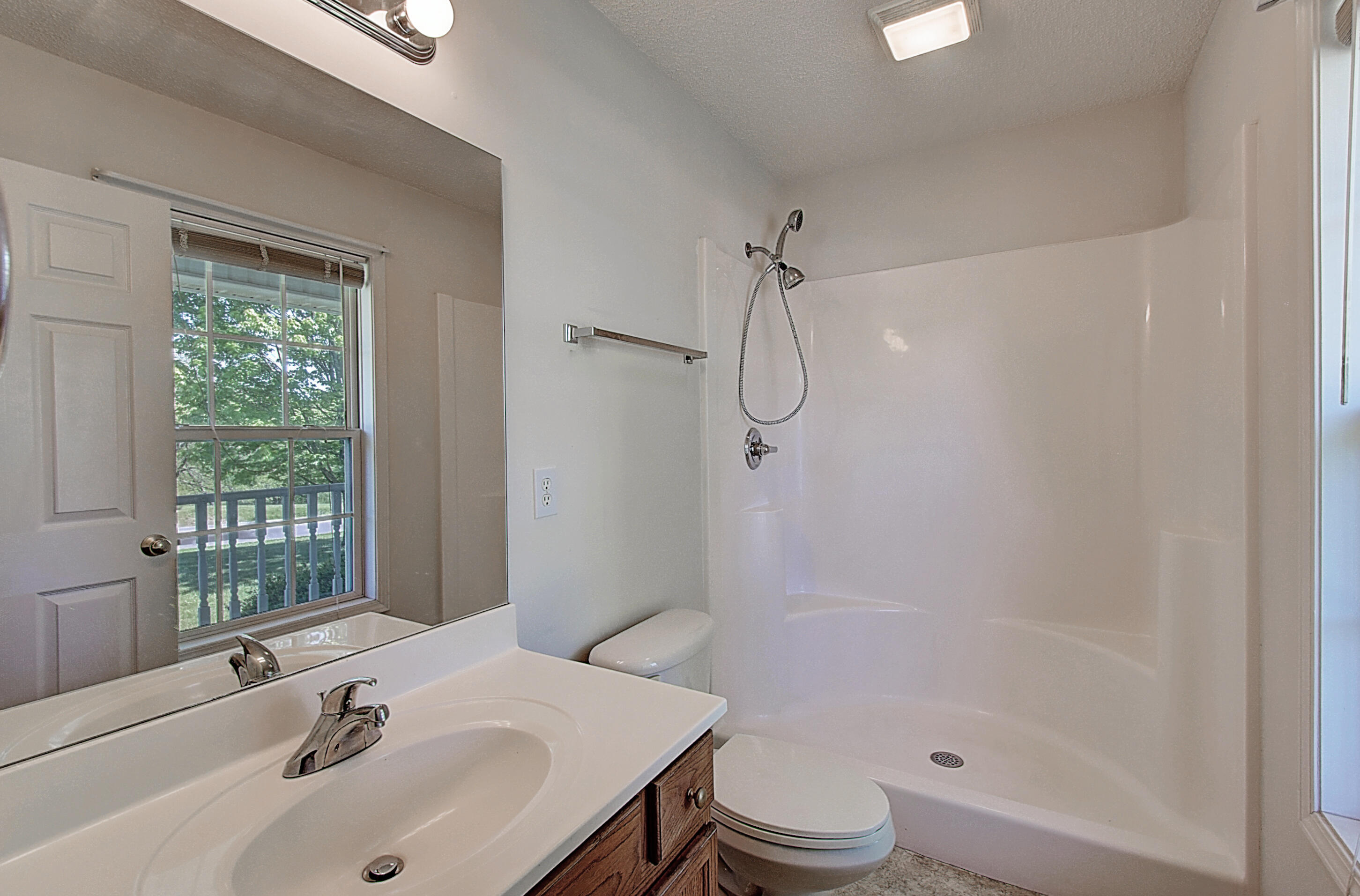 428 Old Embreeville Road Jonesborough, TN 37659 - Photo 20 of 37 DSC_0160And8more