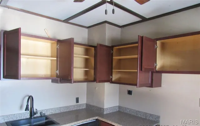 $49,900 | 1023 South East Street, Jacksonville, IL 62650