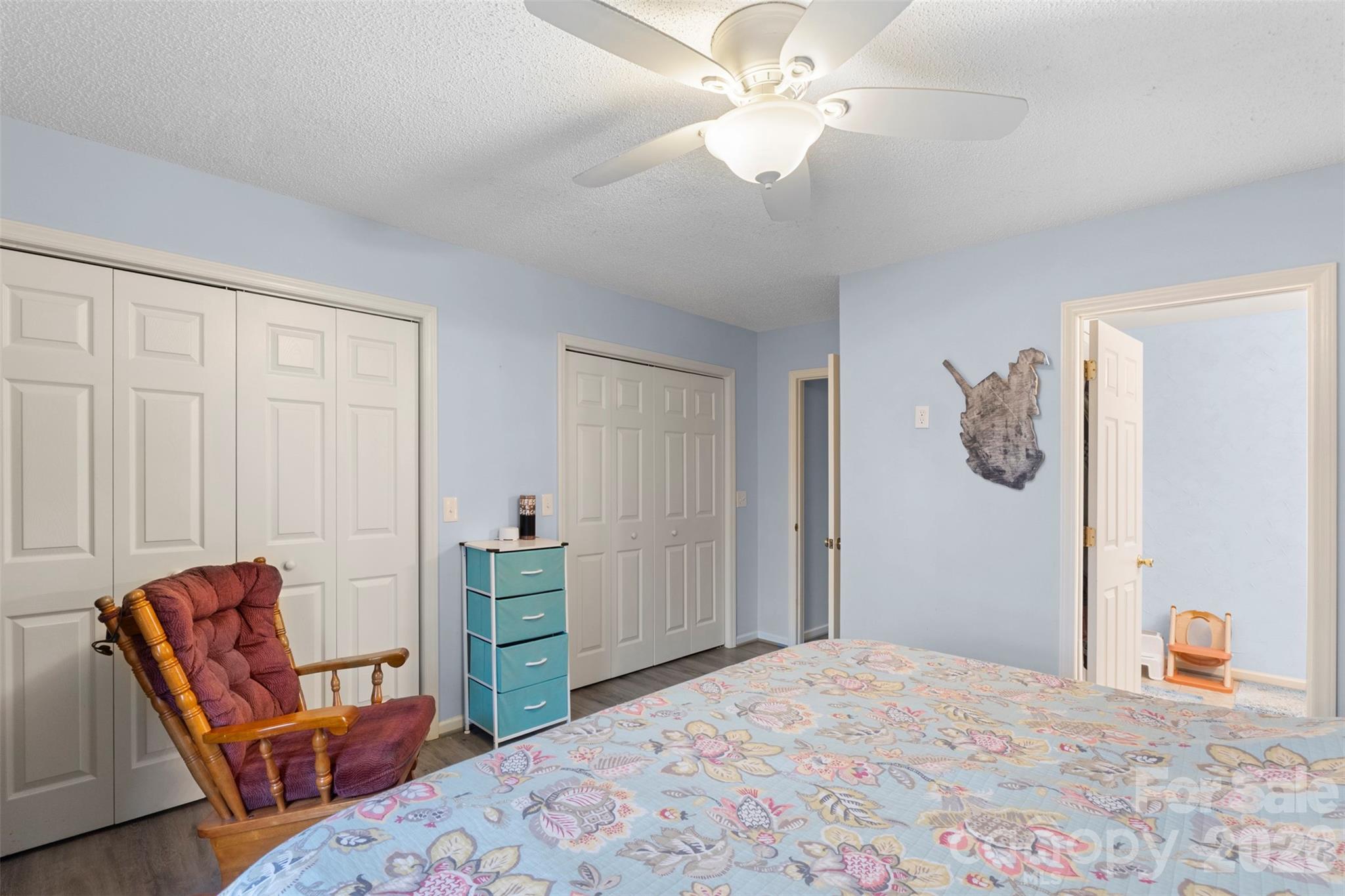 155 Sundial Street Lexington, NC 27295 - Photo 20 of 38 a bedroom with furniture and a window