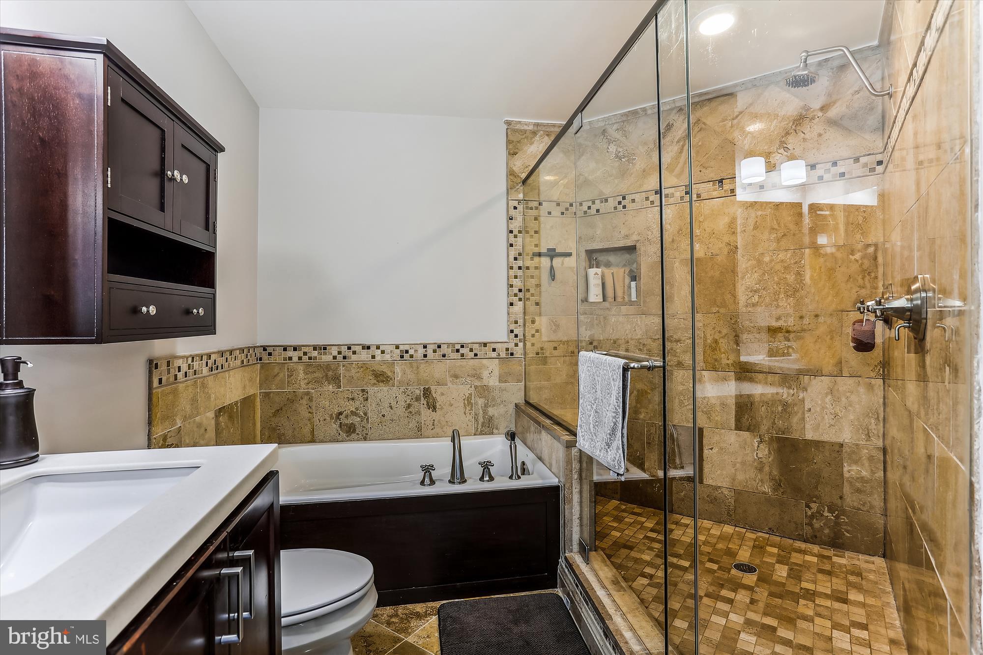 12095 Trumbull Way, Unit 209512B Reston, VA 20190 - Photo 18 of 39 Gallery Image 18
