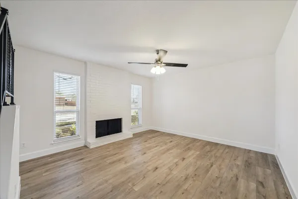 $2,100 | 1525 Bonanza Road, Unit 525, Houston, TX 77062