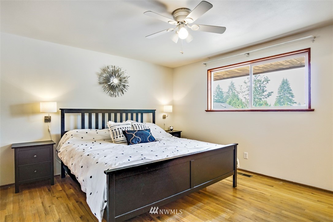 11235 Southeast 186th Street Renton, WA 98055 - Photo 12 of 25