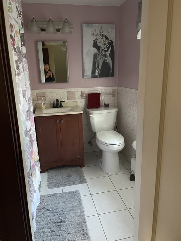 67 Thornton Street Springfield, MA 01104 - Photo 11 of 18