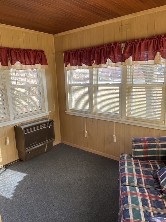 67 Thornton Street Springfield, MA 01104 - Photo 9 of 18