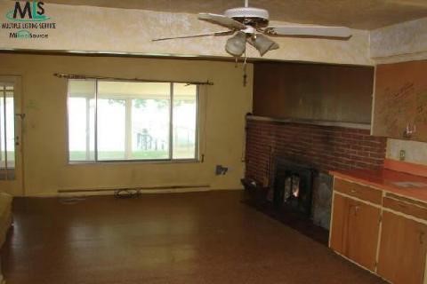 7717 South River Road Marine City, MI 48039 - Photo 2 of 3 747196-1.JPG