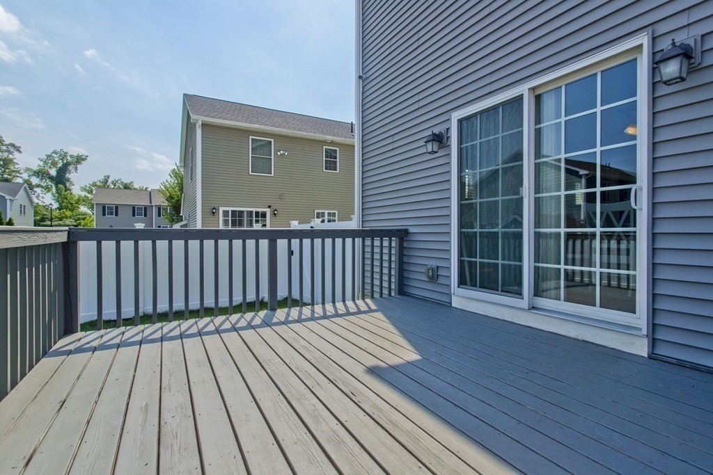 13 Wells Street Springfield, MA 01104 - Photo 31 of 34 Gallery Image 31