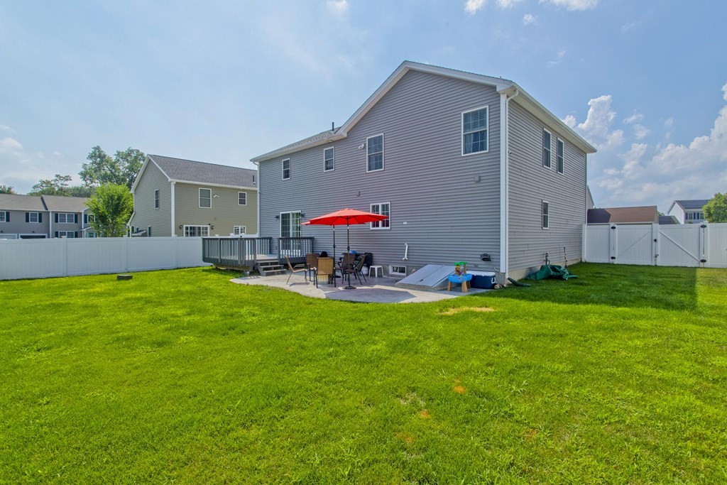 13 Wells Street Springfield, MA 01104 - Photo 34 of 34 Gallery Image 34