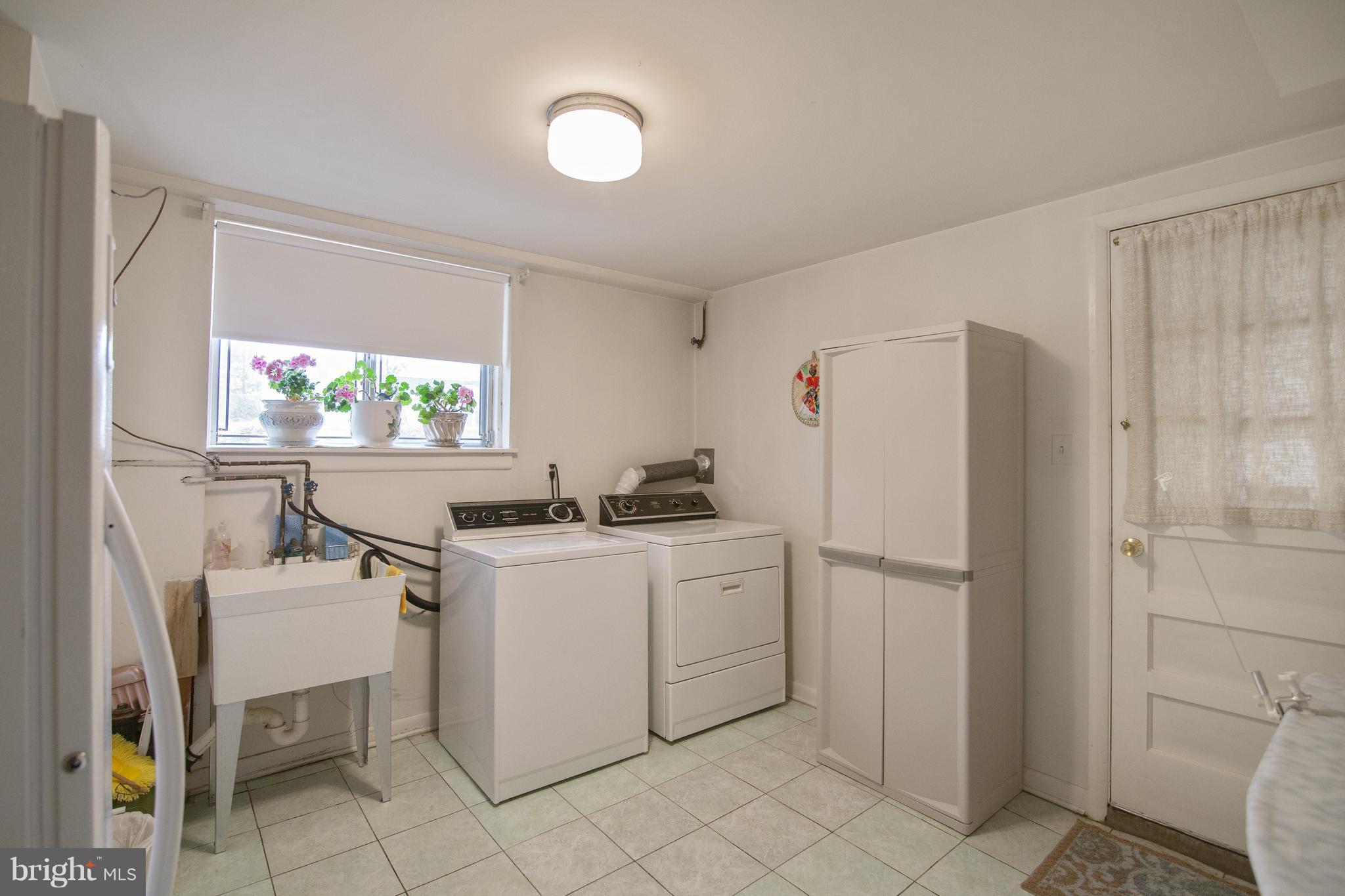 7504 Shelowood Road Baltimore, MD 21208 - Photo 26 of 29 Laundry Room