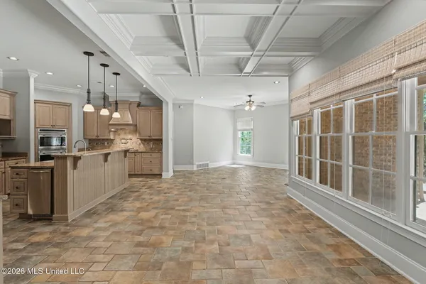 $1,100,000 | 13921 Valley Oaks Drive, Olive Branch, MS 38654