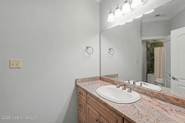 $1,100,000 | 13921 Valley Oaks Drive, Olive Branch, MS 38654