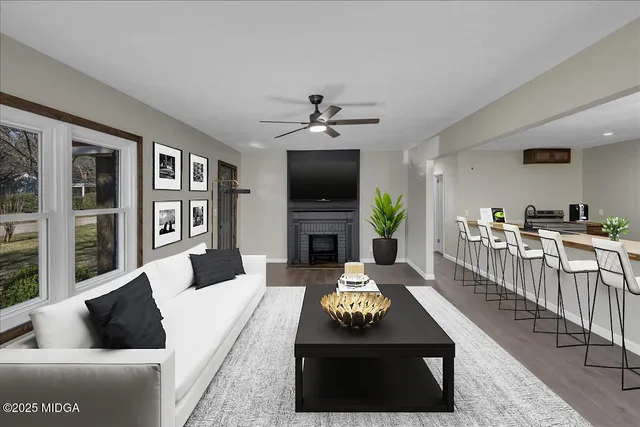 $179,000 | 410 Chamlee Drive, Fort Valley, GA 31030