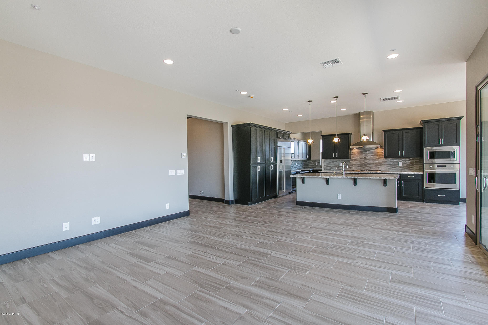 17748 East Woolsey Way Rio Verde, AZ 85263 - Photo 7 of 55 5) GREAT ROOM