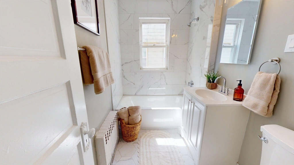 3943 Washington Street, Unit 2 Boston, MA 02131 - Photo 13 of 27