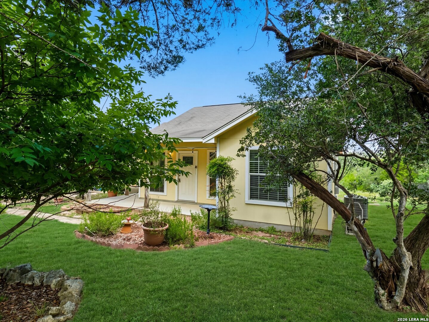 2765 Rocky Ridge Loop Canyon Lake, TX 78133 - Photo 10 of 27