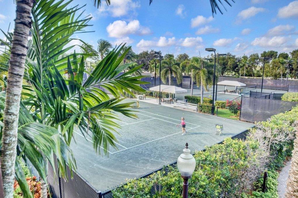 17682 Middlebrook Way Boca Raton, FL 33496 - Photo 33 of 36 Tennis