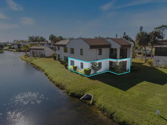 $2,200 | 822 Capri Isles Boulevard, Unit 107, Venice, FL 34292