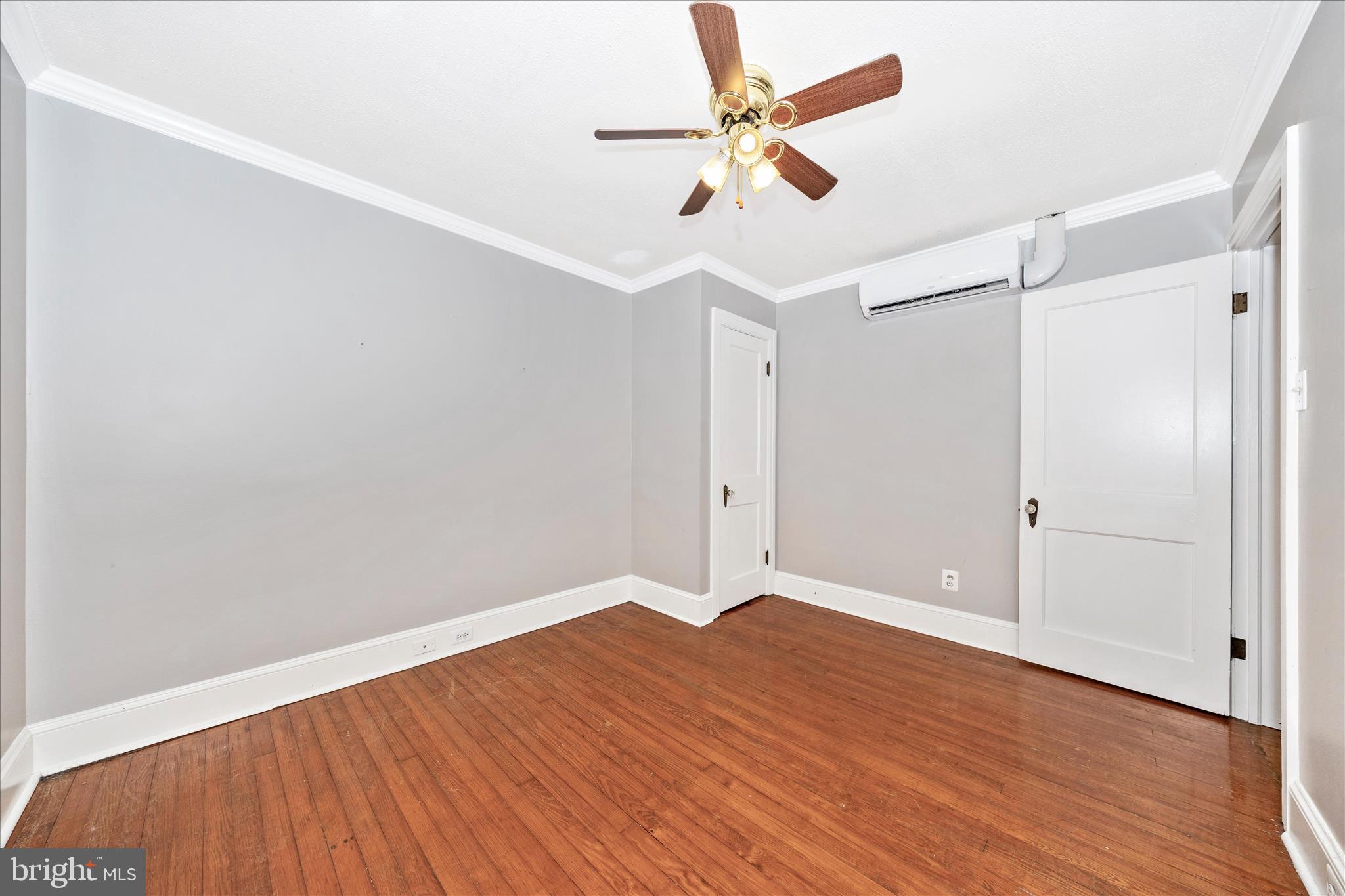 209 Monroe Avenue Frederick, MD 21701 - Photo 24 of 51 Primary Bedroom