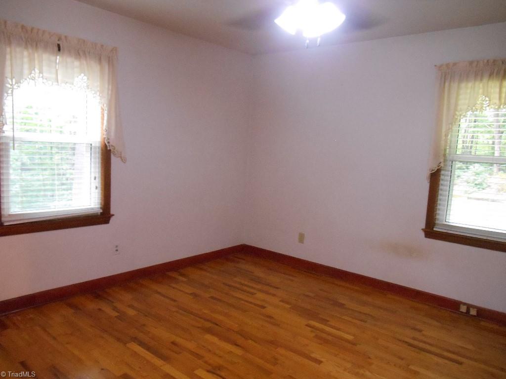 122 Willis Road Mount Airy, NC 27030 - Photo 11 of 16 Gallery Image 11