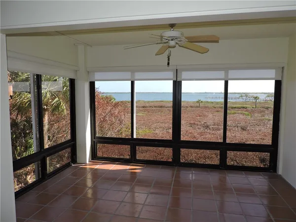 $2,200 | 6240 East Mirror Lake Drive, Unit 201, Sebastian, FL 32958