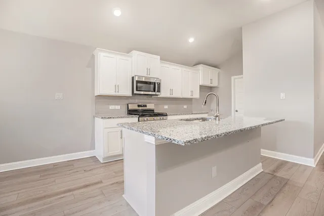 $309,900 | 13721 Seneca Lk Drive, Texas City, TX 77568