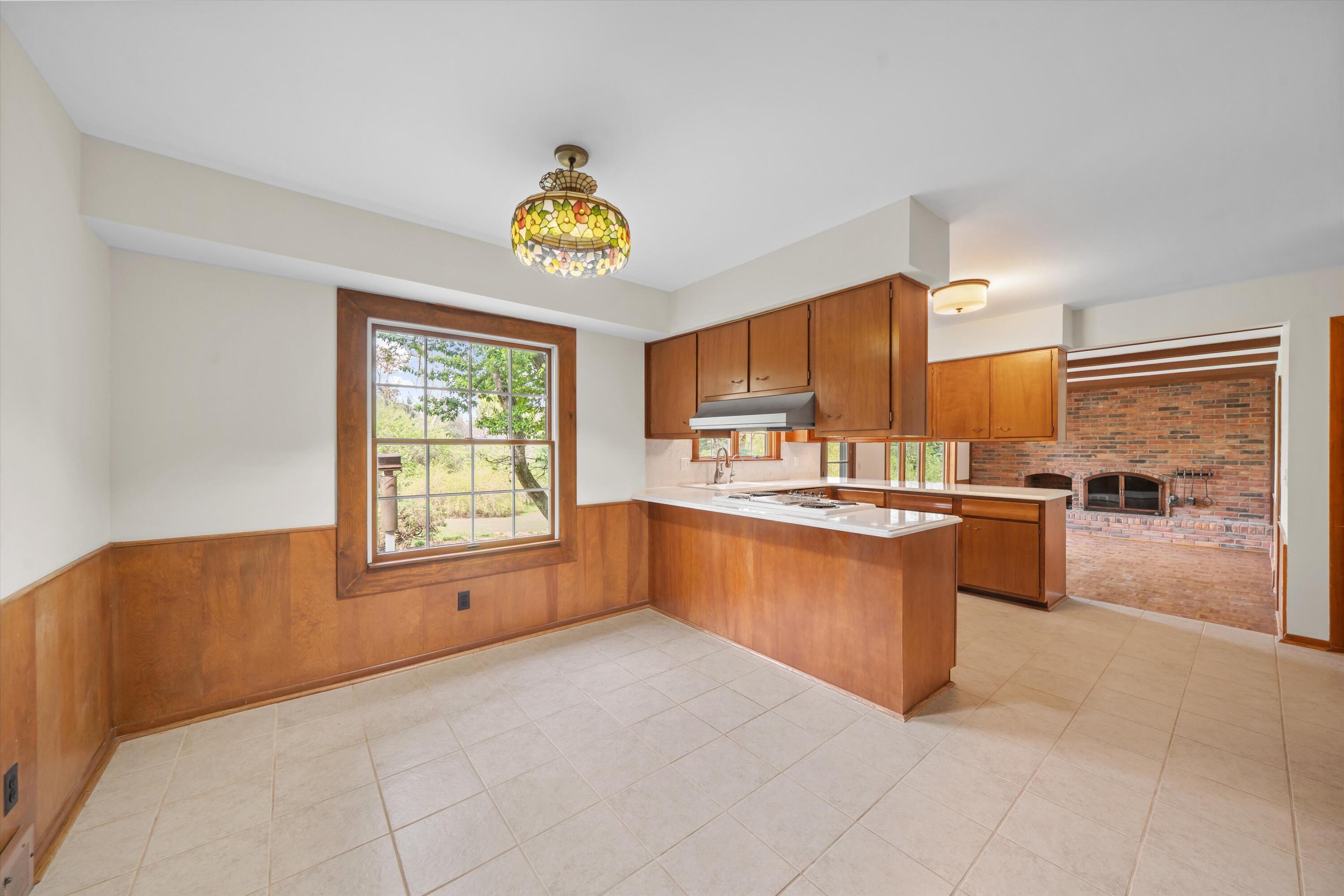 1376 Bird Road Ann Arbor, MI 48103 - Photo 11 of 66 Kitchen