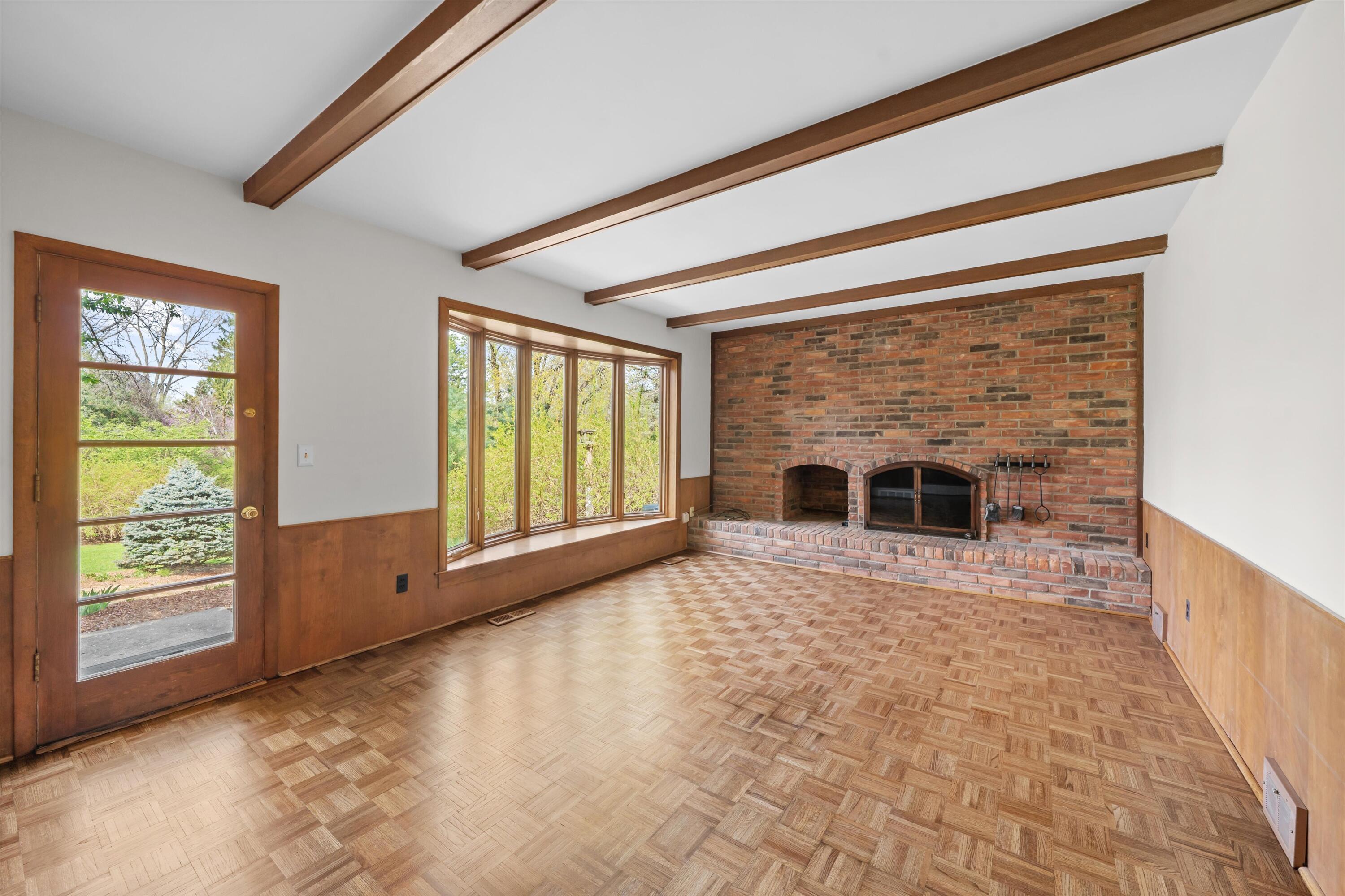 1376 Bird Road Ann Arbor, MI 48103 - Photo 17 of 66 Family Room