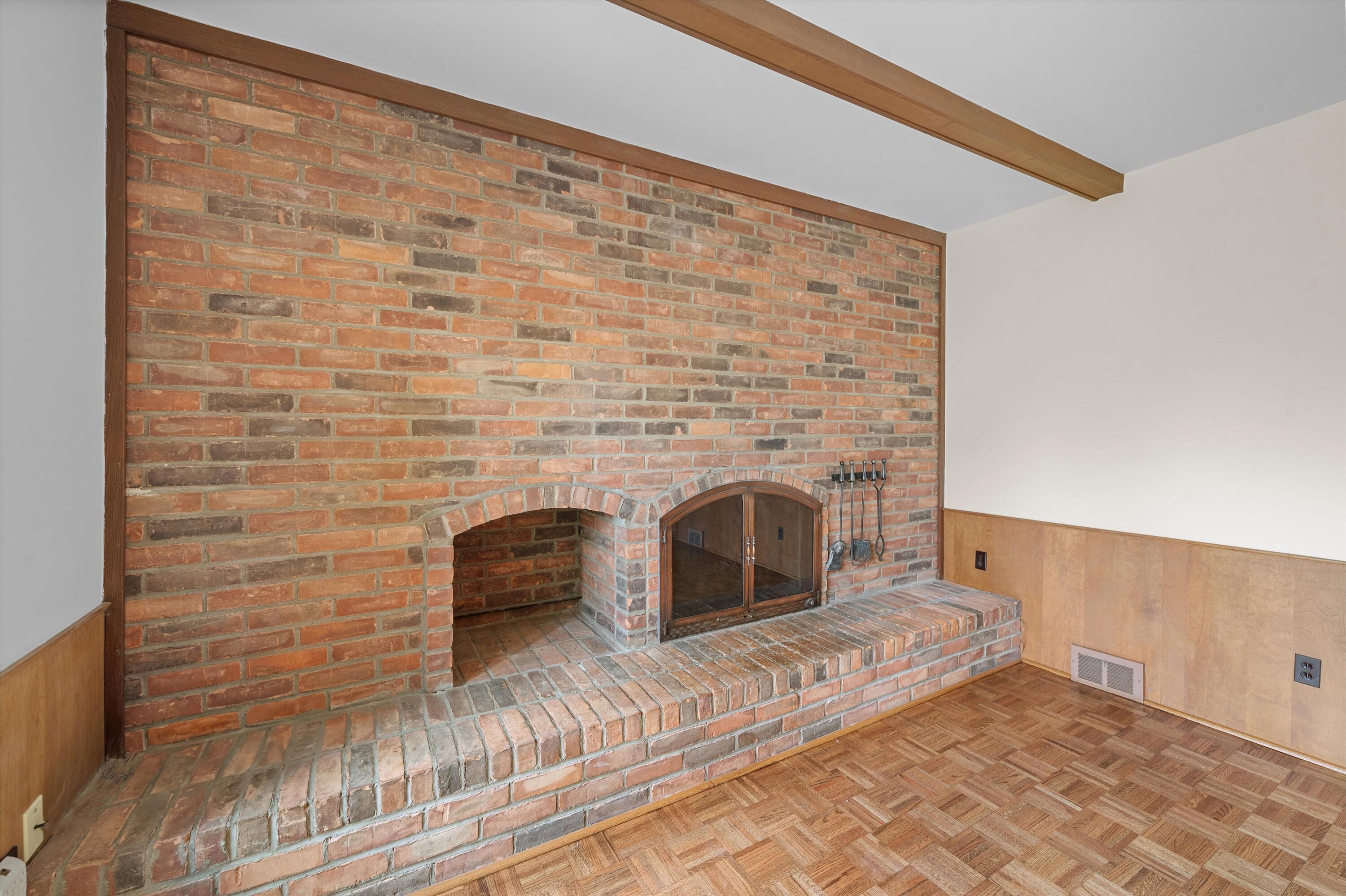 1376 Bird Road Ann Arbor, MI 48103 - Photo 19 of 66 Family Room