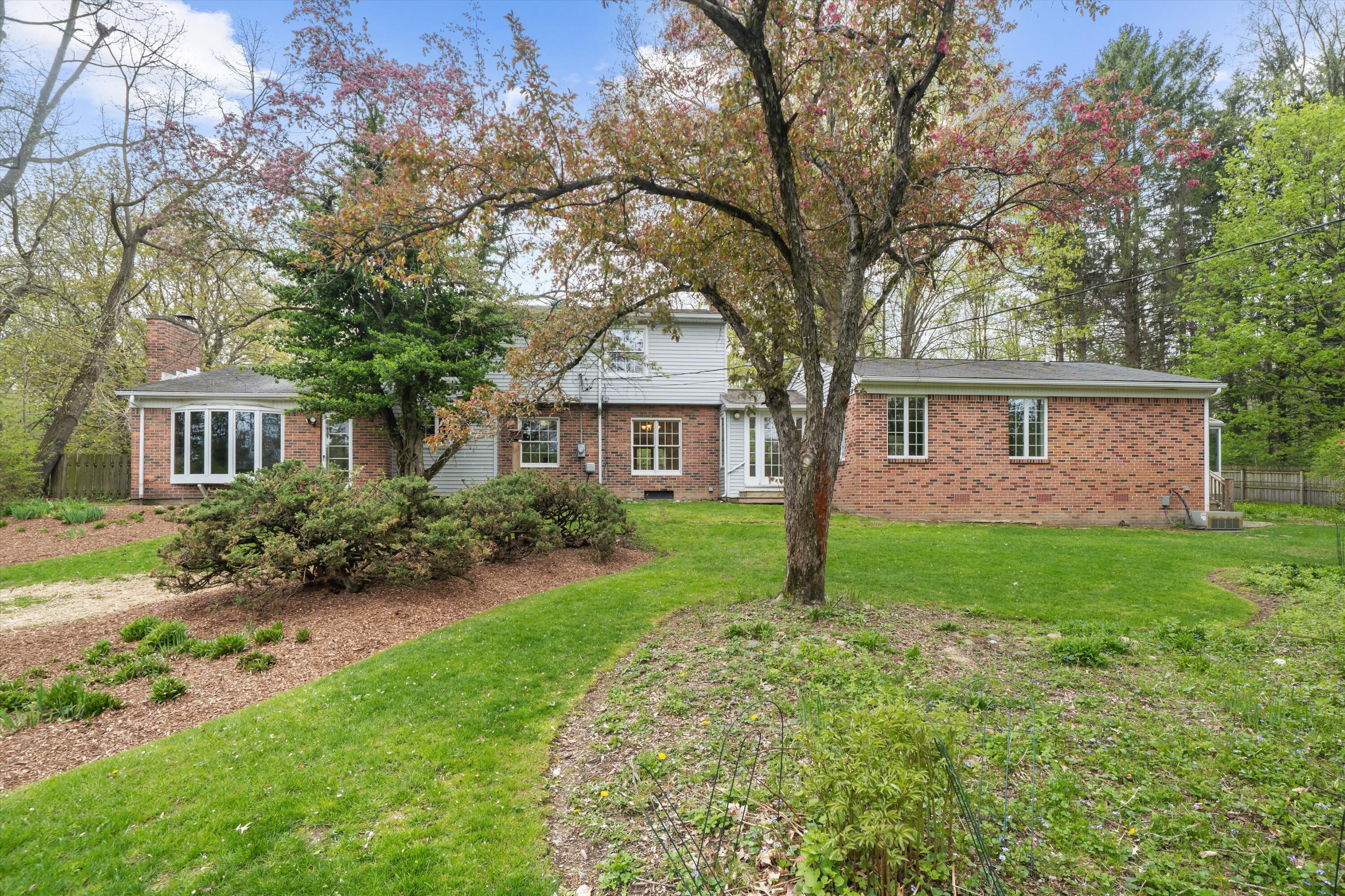 1376 Bird Road Ann Arbor, MI 48103 - Photo 64 of 66 Back