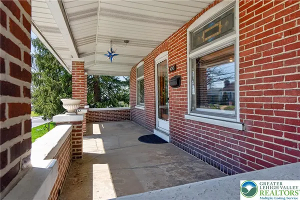 $369,900 | 4243 Main Street, Whitehall, PA 18052