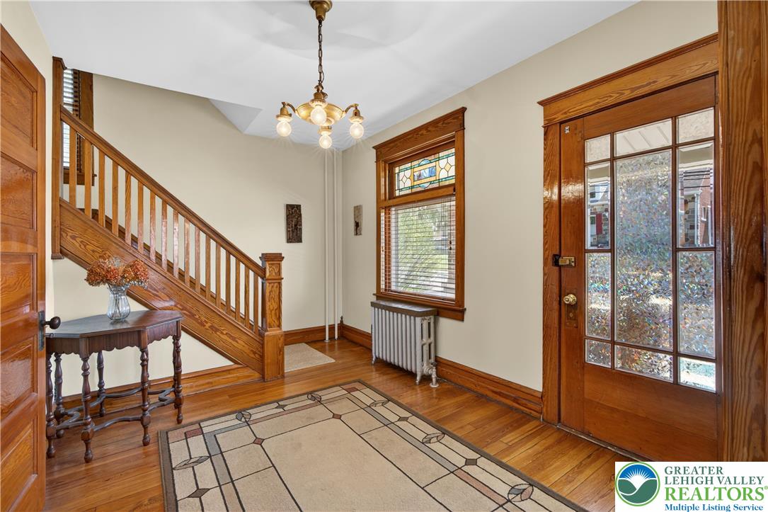 4243 Main Street Whitehall, PA 18052 - Photo 9 of 39