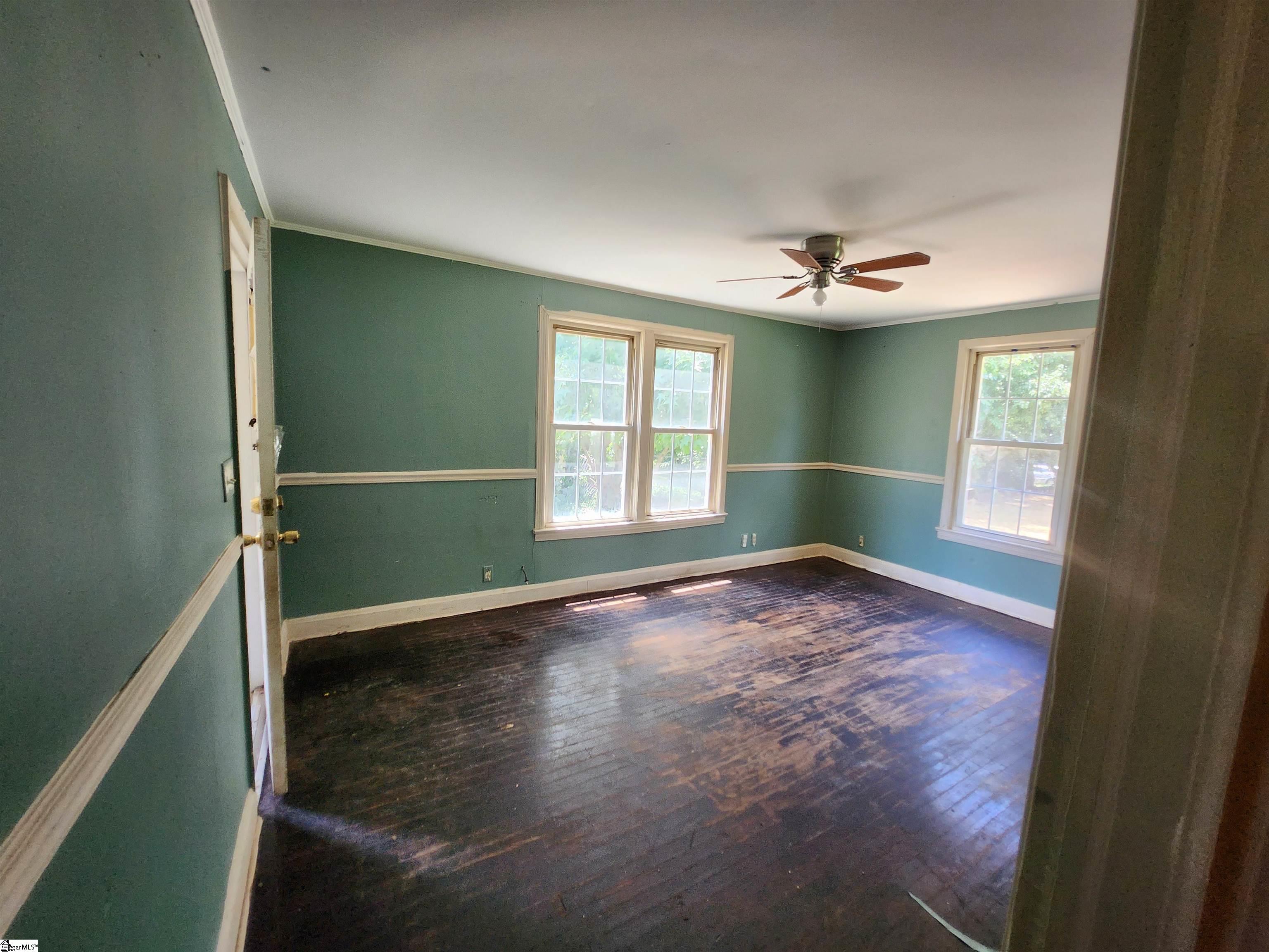 330 Donaldson Road Greenville, SC 29605 - Photo 5 of 12 Gallery Image 5