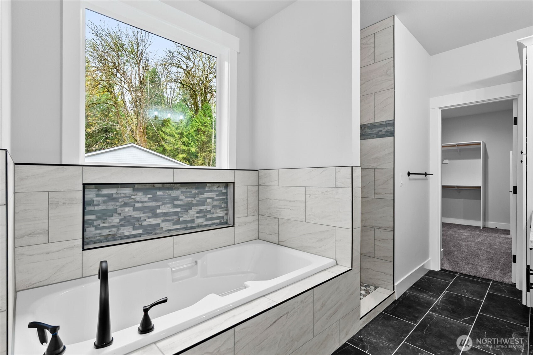 6301 Cooper Point Road Northwest Olympia, WA 98502 - Photo 15 of 24