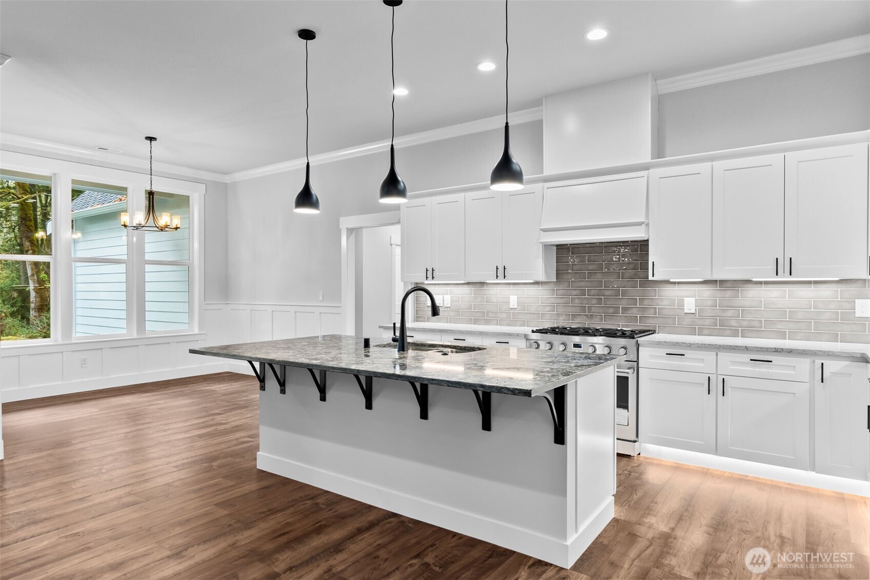 6301 Cooper Point Road Northwest Olympia, WA 98502 - Photo 8 of 24